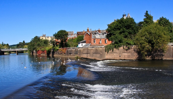 Tiverton-Devon-RiverExe[1]